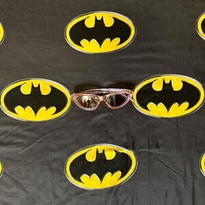 Retro Style Translucent Holo Oink Cat Eye Sunglasses